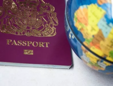 Българите ще вадят по-евтино и лесно временен паспорт в чужбина