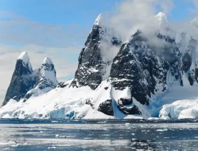 Ледът в Арктика е рекордно малко