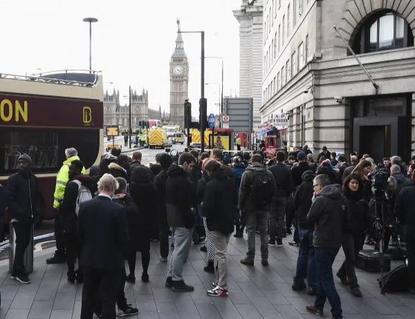 Освободиха 7 от задържаните за нападението в Лондон