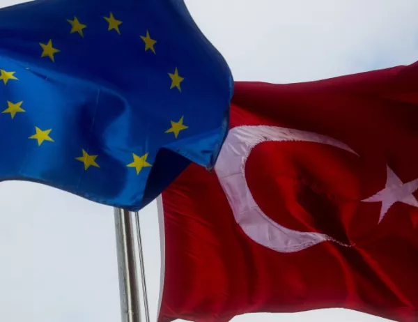Бюджетът на ЕС за 2018 година е приет, има орязване на пари за Турция