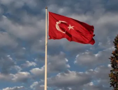 Анкара: Няма да се молим на Германия да остават в 