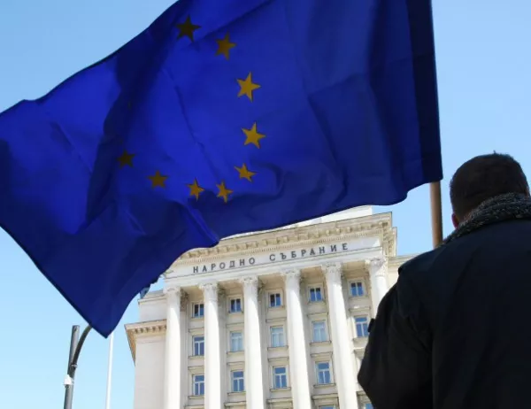 Повечето българи мислят, че членството в ЕС носи ползи