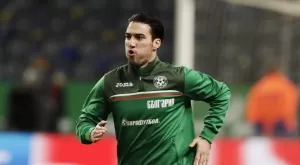 {{ otherArticle[0].article.title }}