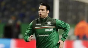 {{ otherArticle[0].article.title }}