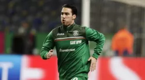 {{ otherArticle[0].article.title }}