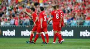 {{ otherArticle[0].article.title }}