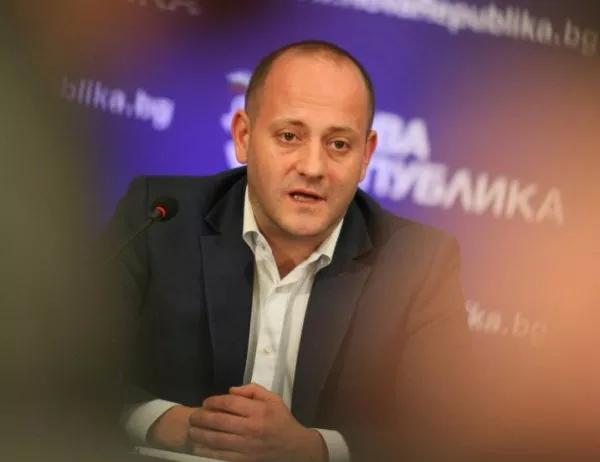 Радан Кънев подаде оставка като лидер на "Нова Република"