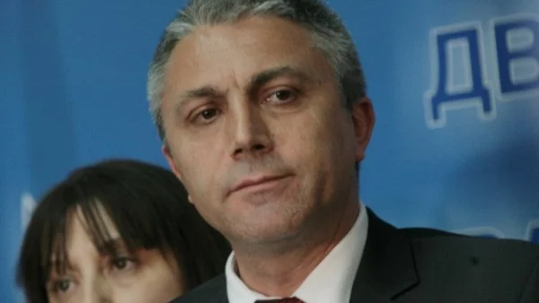 Карадайъ не каза нищо конкретно за курс към предсрочни избори