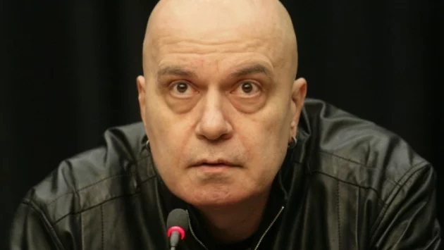 Какво ще се случи с екипа на Слави след края на шоуто?