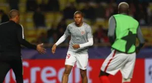 {{ otherArticle[0].article.title }}