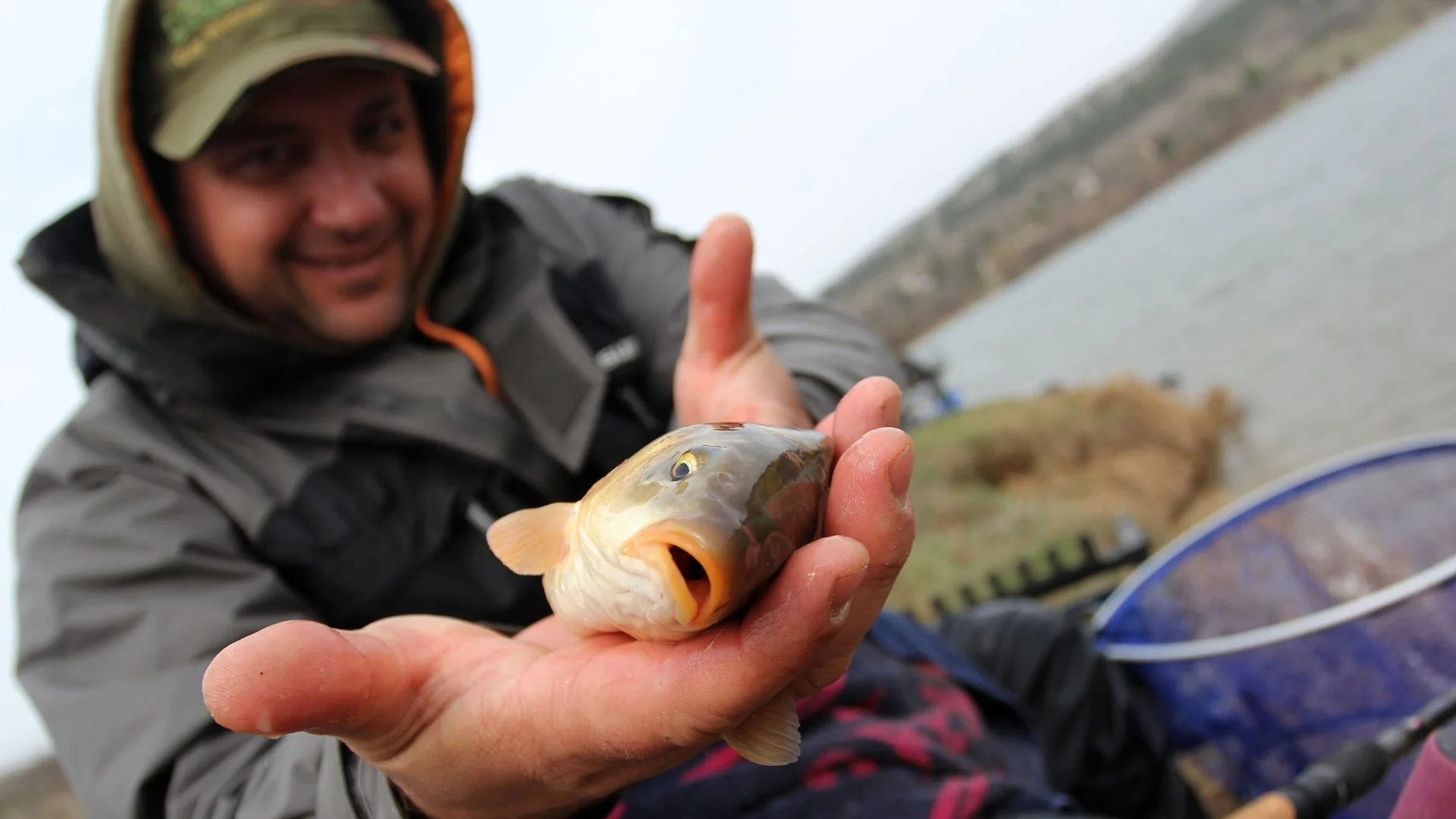 Забраняват риболова в Черно море, Дунав и вътрешните водоеми