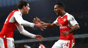 Юнайтед ще обезкървява Арсенал - пожела тяхна звезда