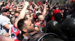 {{ otherArticle[0].article.title }}