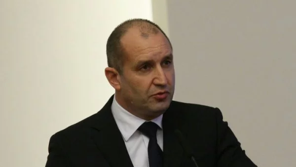 Радев: Призовавам всички партии в Република Македония да уважават демократичния процес