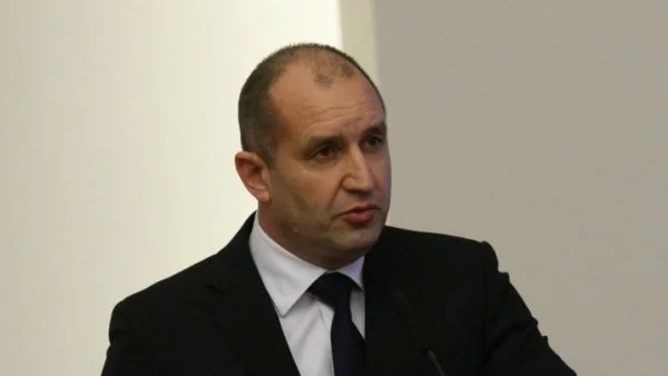 Радев се обяви за прекратяване на отлива на личен състав от армията