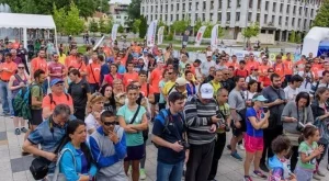 2017/04/04/0395558001491311965