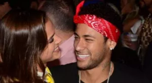 СНИМКА: Неймар пак се събра с голямата си любов