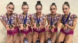 {{ otherArticle[0].article.title }}