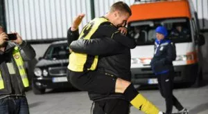 {{ otherArticle[0].article.title }}