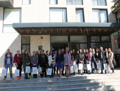 Студенти от Икономически университет - Варна посетиха община Каварна