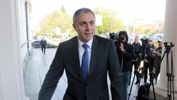 ДПС също недоволства от Главчев: Станали сме премиерска република