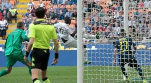 {{ otherArticle[0].article.title }}