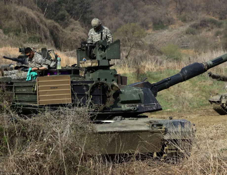 Китайската армия ще унищожава индийски танкове на дистанции до 10 км (ВИДЕО)