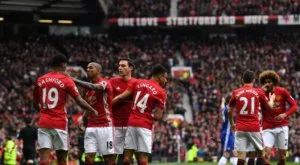 Тренировката на Манчестър Юнайтед започна с минута мълчание