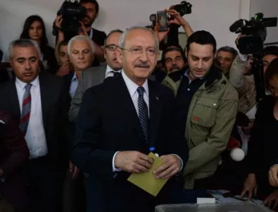 Турската опозиция: Референдумът за конституционни промени бе нелегитимен