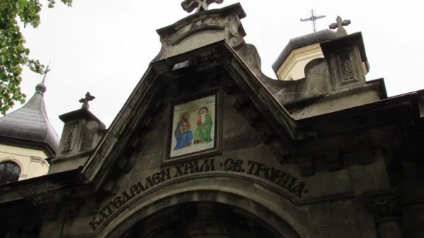 В Русе вече няма да обикалят църквите на Великден