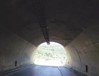 От 29 май до 2 юни се спира движението в тунел „Витиня“