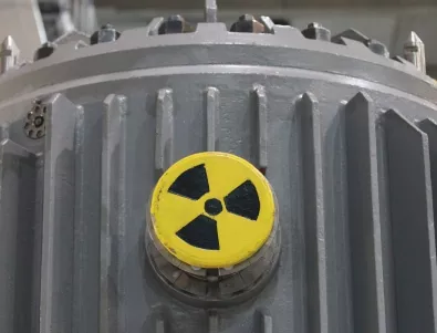 Онкоболен е причината за повишената радиация в руския влак?