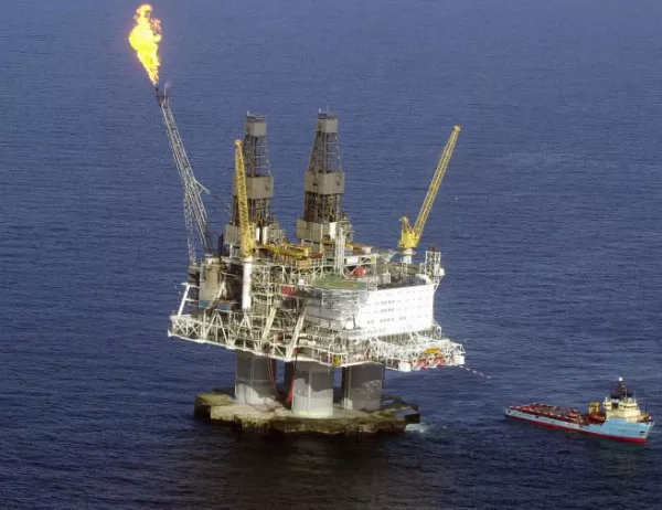 САЩ подгониха нелегалния износ на петрол от Либия