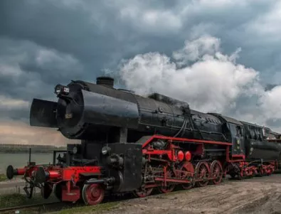 БДЖ пуска гергьовски влак с парен локомотив 