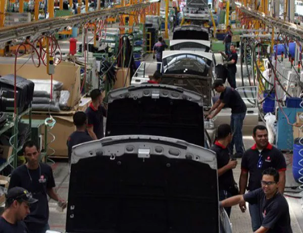 Властите във Венецуела отмъкнаха завода на General Motors 