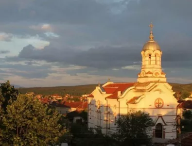 Кои са най-пленяващите храмове на България?