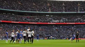 Много обрати и шест гола пратиха Челси на финал за ФА Къп (ВИДЕО)