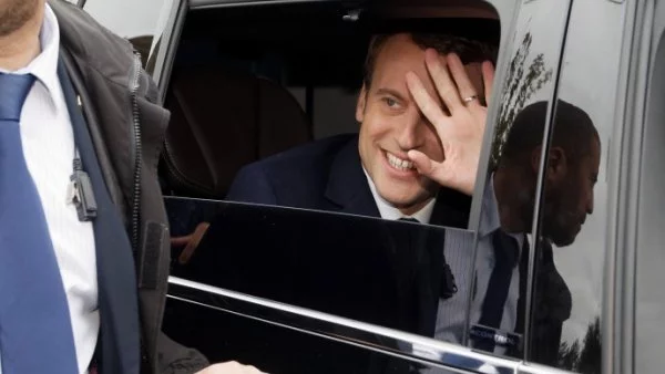 Обявиха Еманюел Макрон за президент на Франция