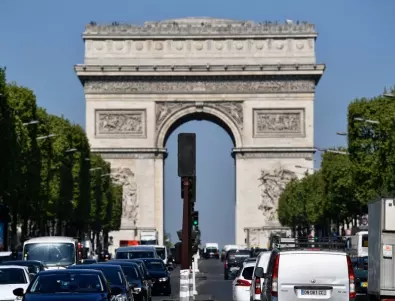 Франция отива на съдбоносни за Макрон парламентарни избори