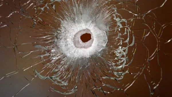 Стрелба по офис сграда в София