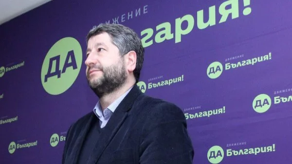 Софтуерът за избор на членове на ВСС не е защитен, твърди Иванов 