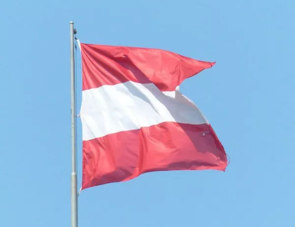 Австрийският парламент гласува 12-часов работен ден 