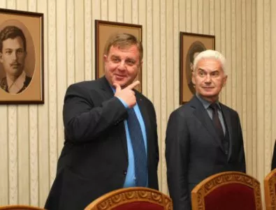 Каракачанов: Очаквайте изненади в състава на новото правителство