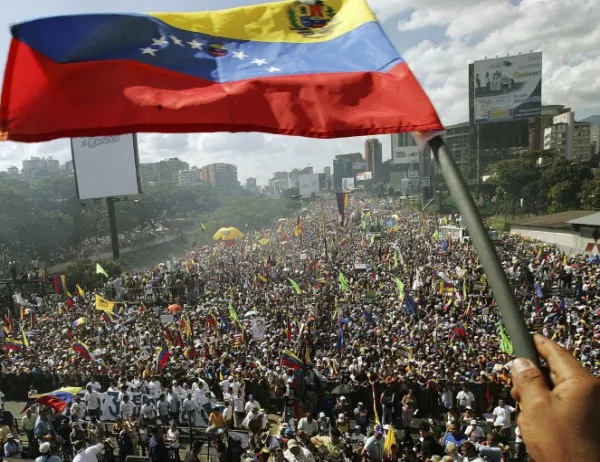Венецуелската опозиция призова за протести в цялата страна 