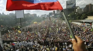 Годишната инфлация във Венецуела почти стигна 1 300 000%