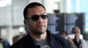 {{ otherArticle[0].article.title }}