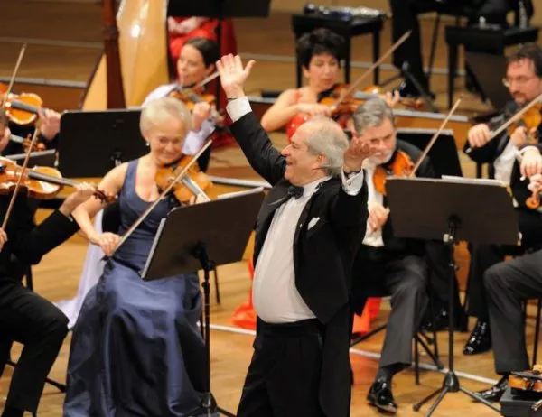 Световноизвестният Strauss Orchestra Vienna с грандиозен концерт в София