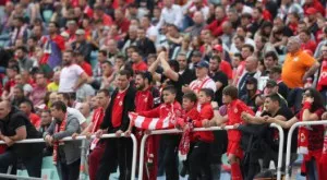 {{ otherArticle[0].article.title }}