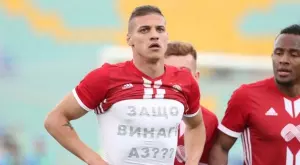 {{ otherArticle[0].article.title }}