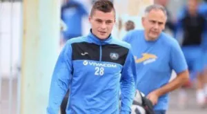 {{ otherArticle[0].article.title }}